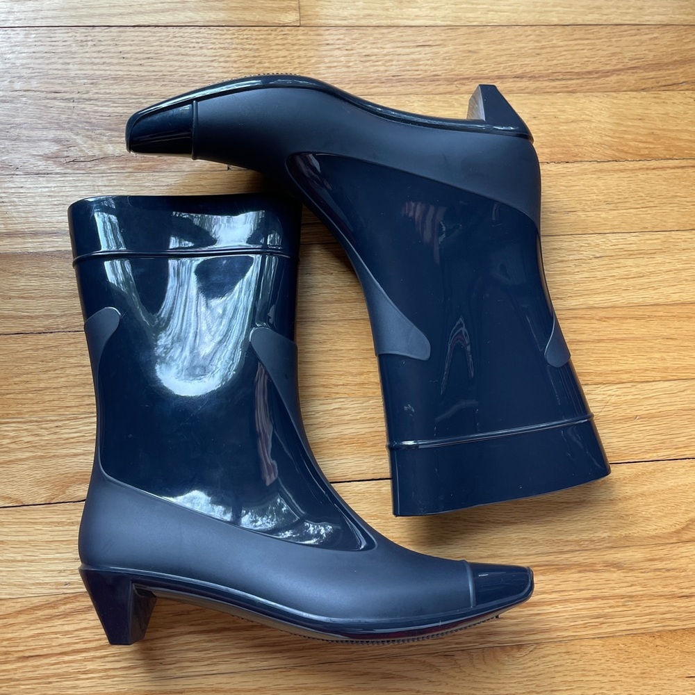 Jeffrey Campbell Drench Rain Booties Pointed Toe Kitten Heel Size 9
